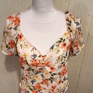 1State Floral Sweetheart Crop Blouse Side Zip Short Sleeve Elastic Large NWT